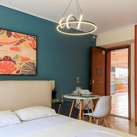 Aiolos Glyfada Super Lux Mini Apartment Atene Esterno foto